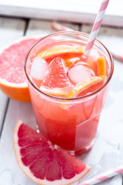 taze narenciye içki