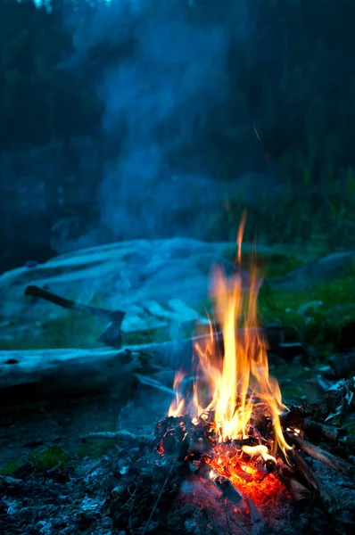 Fogo de acampamento — Fotografia de Stock