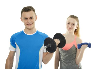 erkek ve kız bir fitness egzersiz yapıyor
