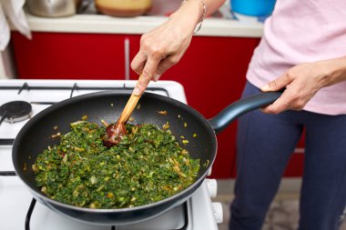 Isırgan krem hazırlama