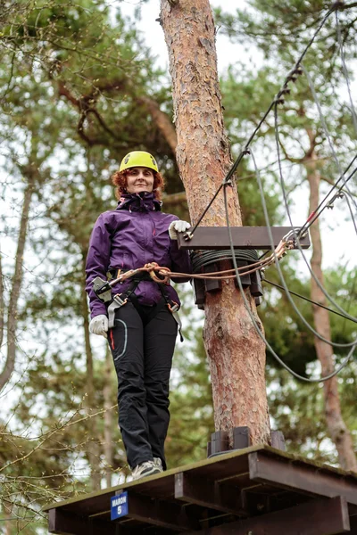 Woman in an adventure park — Stock Photo, Image