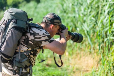 iş yerinde profesyonel fotoğrafçı