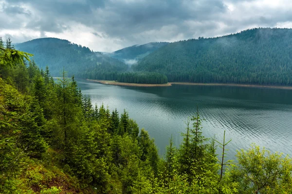 Lago Vidra en Rumania —  Fotos de Stock