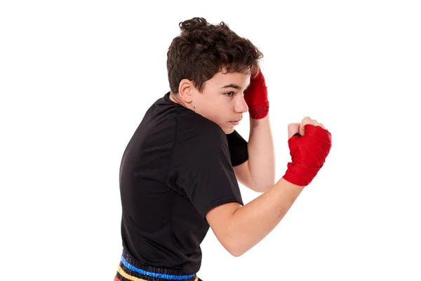 Jeune Kickboxer Entraînement Ombre Boxe Isolé Sur Fond Blanc — Photo