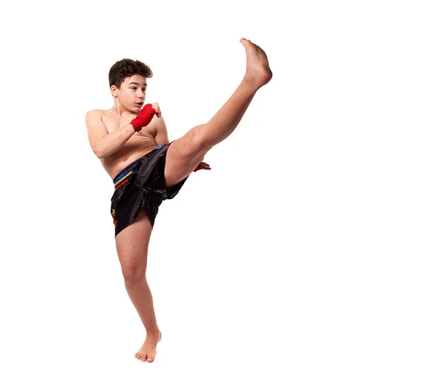 Jeune Kickboxer Entraînement Ombre Boxe Isolé Sur Fond Blanc — Photo