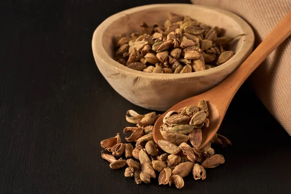 Closeup Dried Cardamom Seeds Oriental Spice — Stockfoto