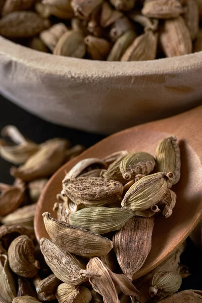 Closeup Dried Cardamom Seeds Oriental Spice — Foto de Stock