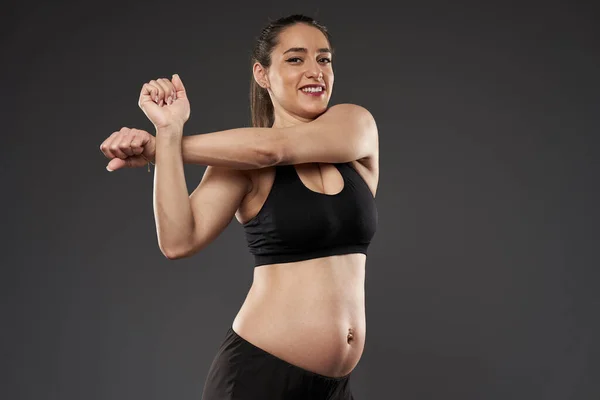 Pregnant Weight Lifter Hispanic Woman Doing Fitness Exercises Studio Shot — Fotografia de Stock