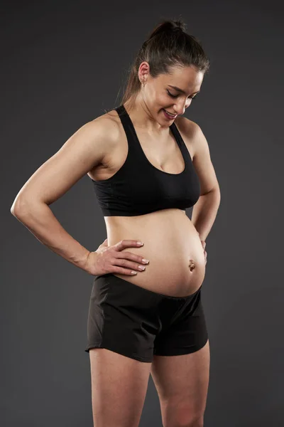 Pregnant Weight Lifter Hispanic Woman Doing Fitness Exercises Studio Shot — Foto Stock