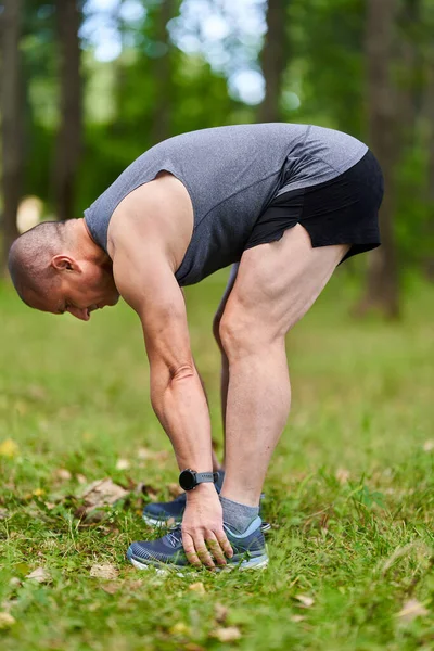 Lange Afstand Loper Rekken Opwarmen Voor Een Run — Stockfoto