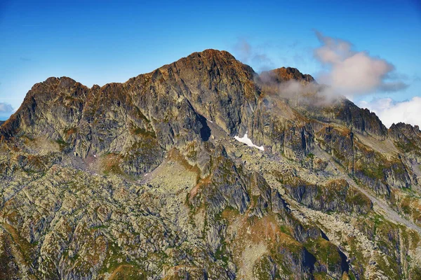 Paisagem Verão Tardia Com Pico Negoiu Segunda Montanha Mais Alta — Fotografia de Stock