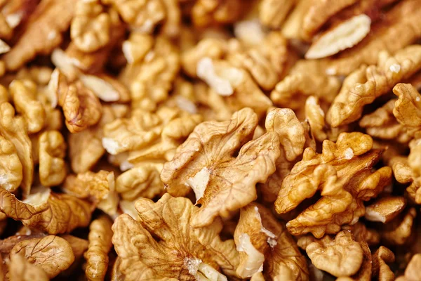 Shelled walnut kernels — Stock Photo, Image