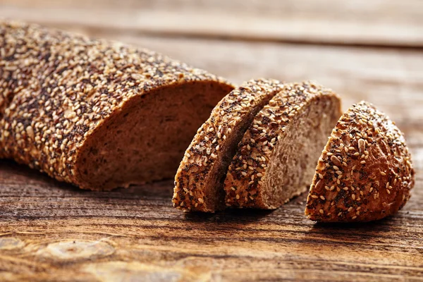 Bread with seeds — Stock Photo, Image