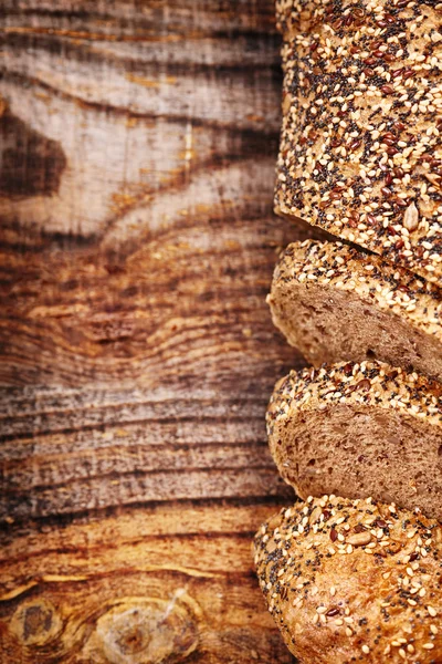 Bread with seeds — Stock Photo, Image