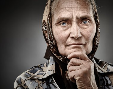 kadın kıdemli portre