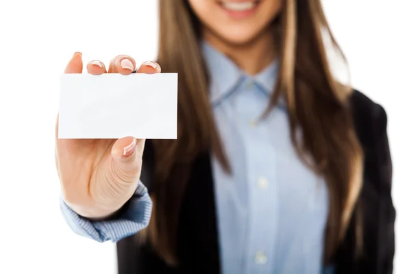 Woman with blank business card — Stock Photo, Image