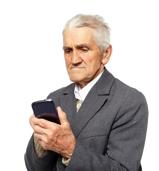 Senior man met een smartphone — Stockfoto