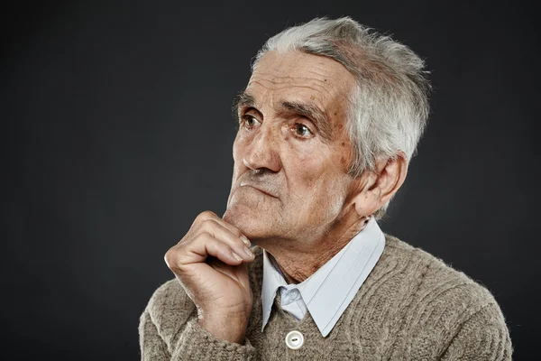 Oude man close-up portret — Stockfoto