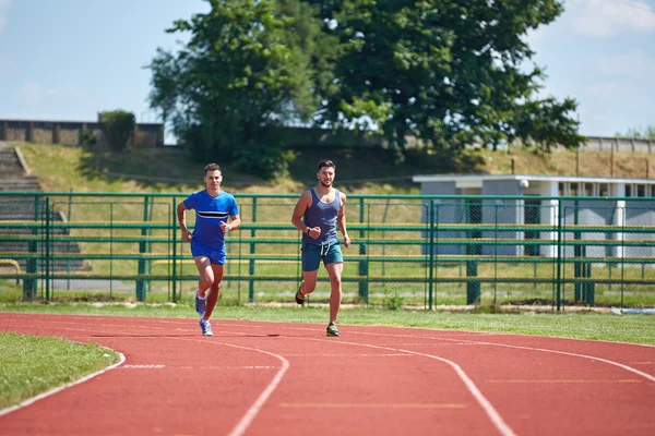 Dois Amigos correndo — Fotografia de Stock