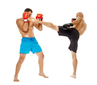 Fikir tartışması iki kickbox savaşçıları