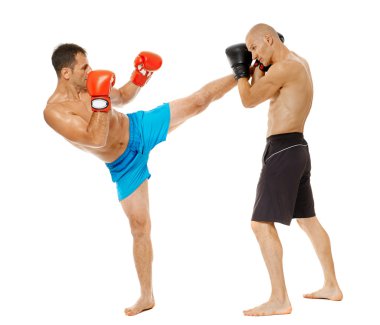 Fikir tartışması iki kickbox savaşçıları