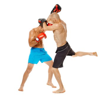 Fikir tartışması iki kickbox savaşçıları