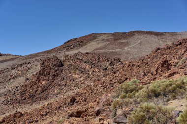 Pico Viejo volkan kraterini çevreleyen patikalar ve Tenerife, Kanarya Adaları, İspanya 'da zirve 