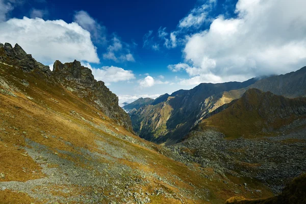 Cordillera a finales del verano — Foto de Stock