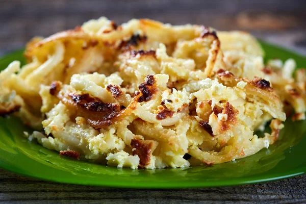 Macaroni with cheese, oven baked — Stock Photo, Image