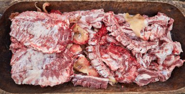 domuz eti parçaları