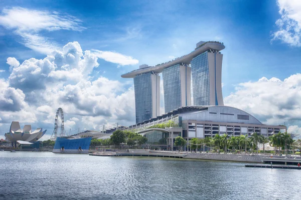 Marina Bay Sand hotel a Singapore — Foto Stock