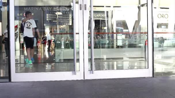 Торговий центр двері — стокове відео