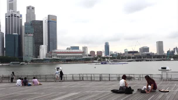 Singapore stad över Marina Bay — Stockvideo