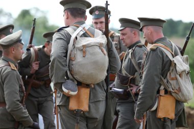 Polonya askeri yeniden yapılanma.