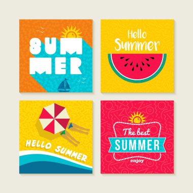 Yaz kartı veya etiket ile mutlu plaj öğeleri ayarla