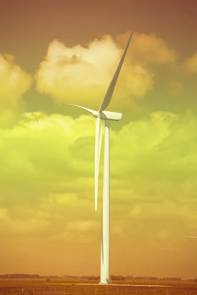 Green energy ecology windmill field sky background — Stock Photo, Image