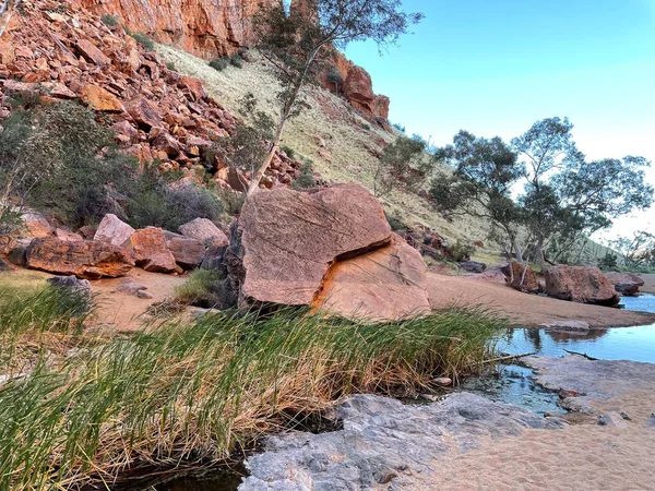 Részlet Kép Simpsons Gap Macdonnell Tartományok Közelében Alice Springs Északi — Stock Fotó