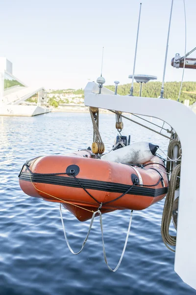 Bote salvavidas a bordo — Foto de Stock