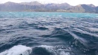 bakış açısı gölde gemi hareket