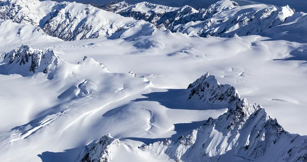 Nieuw-Zeeland sneeuw bergen — Stockfoto