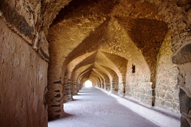 Mandu, tonozlu geçiş