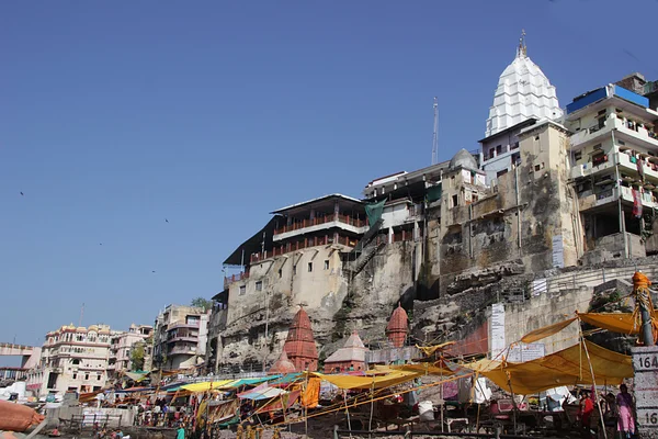 Weergave van Omkareshwar tempel — Stockfoto