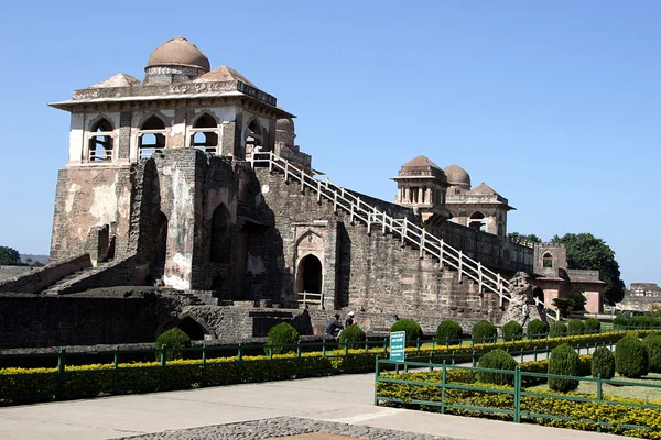 Jahaz mahal bei mandu — Stockfoto