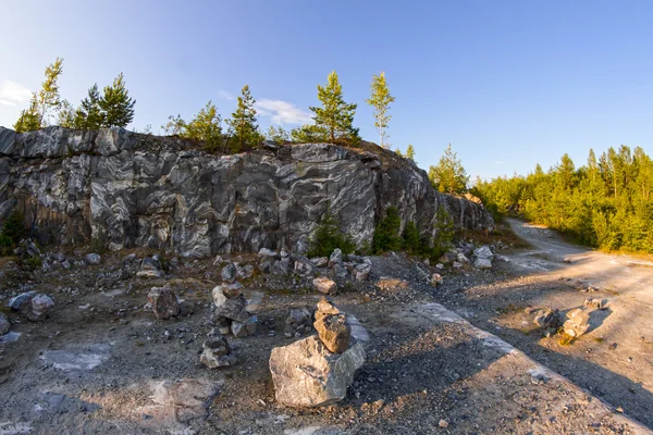 Paisaje ruso. Cañón de mármol en Karelia — Foto de Stock
