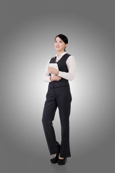 Självsäker asiatisk affärskvinna — Stockfoto