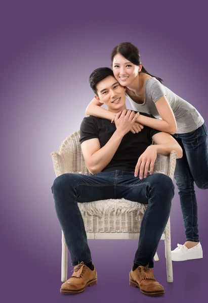 Young Asian couple — Stock Photo, Image