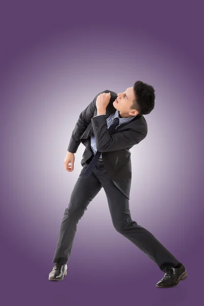 Luta pose de homem de negócios asiático — Fotografia de Stock
