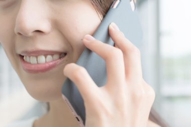 kadın talkn telefon