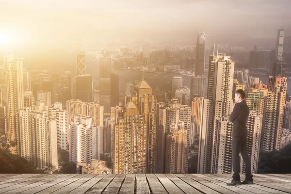 Hombre de negocios tiene un plan — Foto de Stock