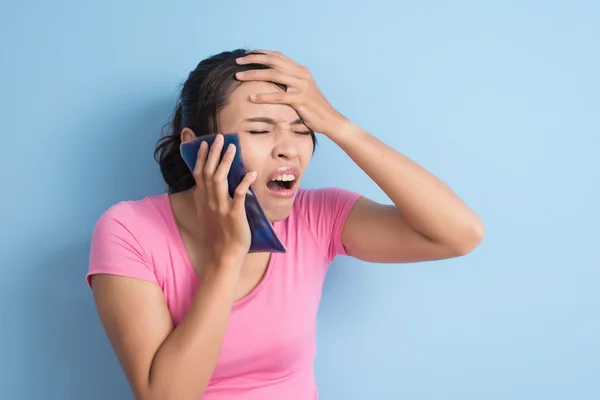 Feel hurt with hypersensitive teeth — Stock Photo, Image